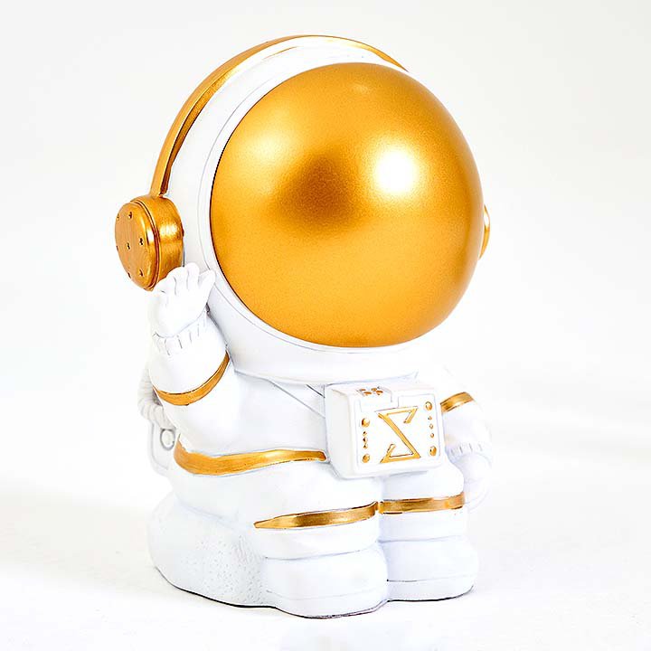 Adorno de astronauta alcancia